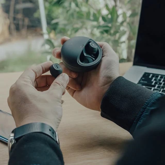 Auriculares y accesorios de audio